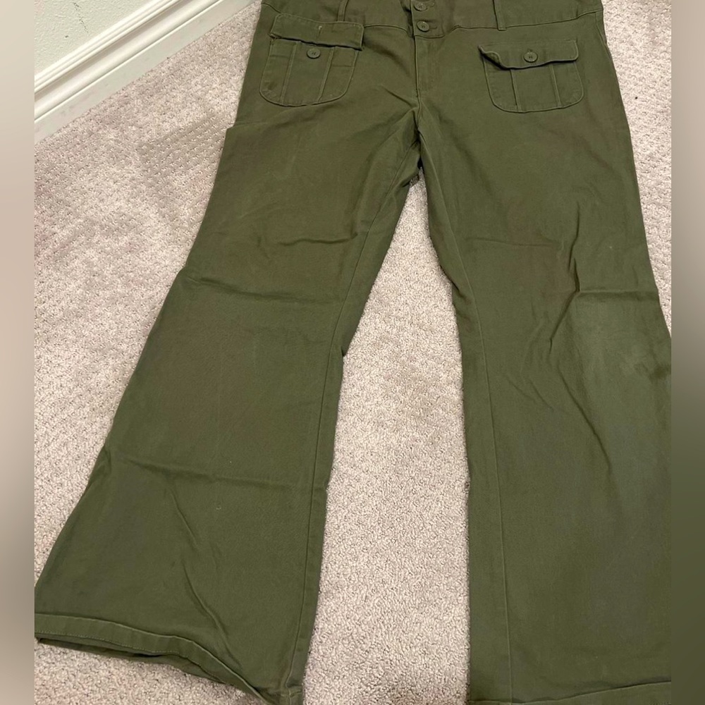 Army Green Flares